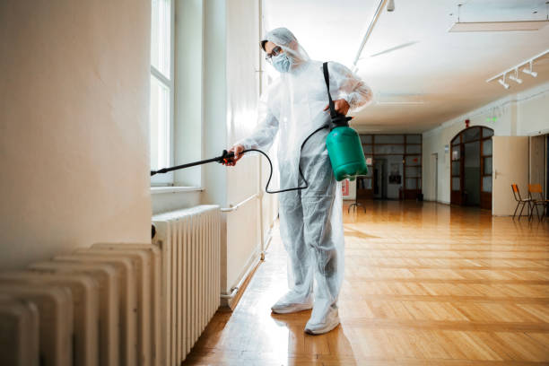 Best Commercial Pest Control Services  in Burns, TN